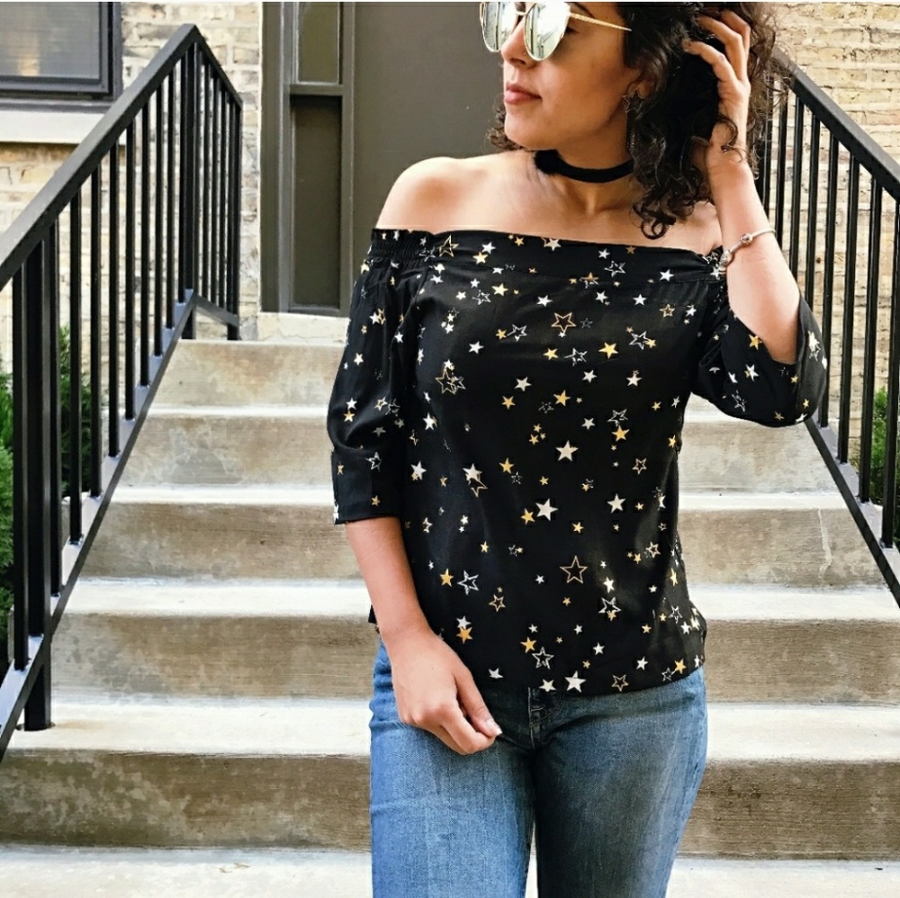 Black Star off the shoulder Top